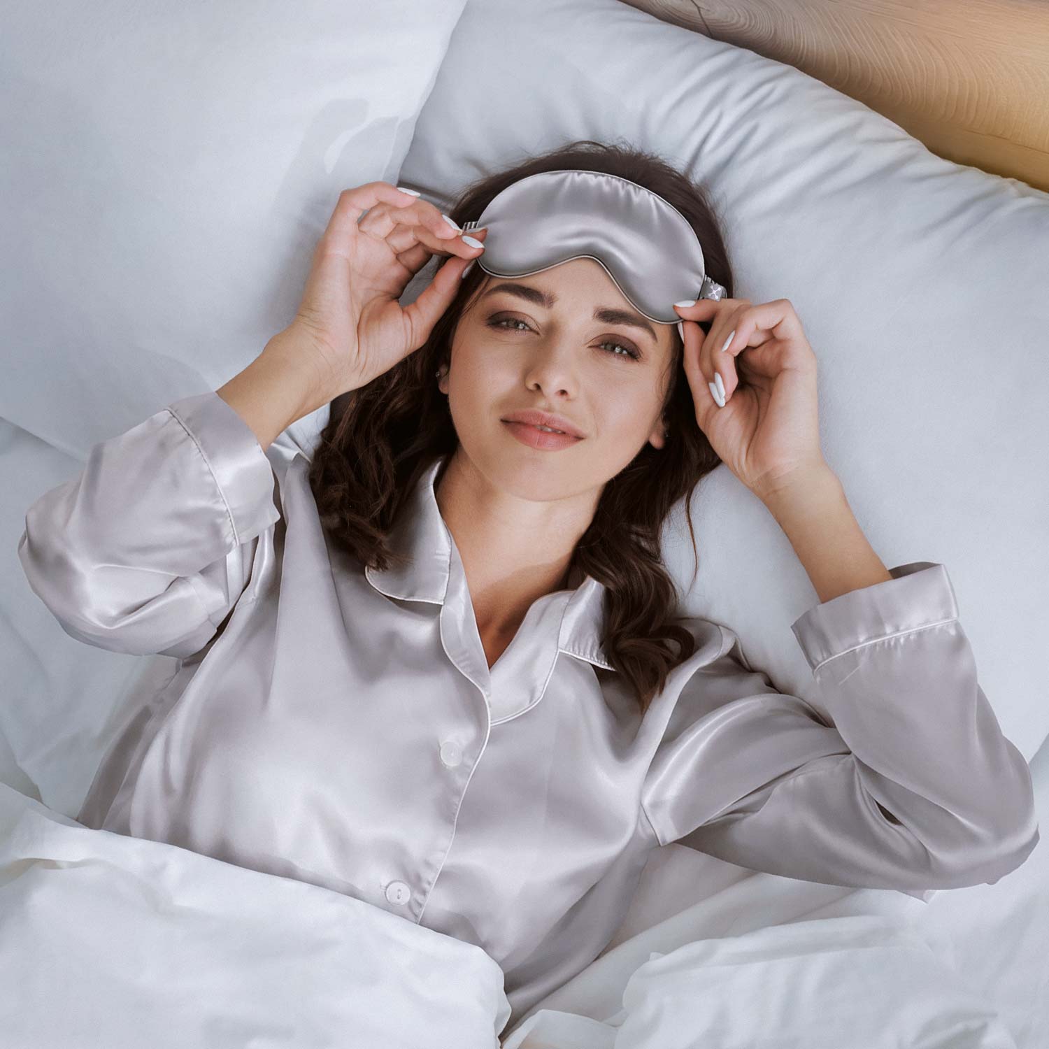 Masque de nuit en soie
